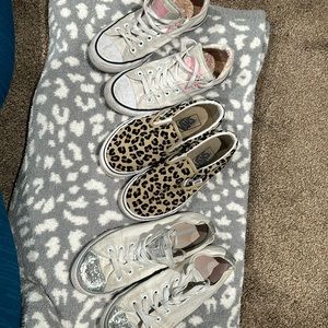Bundle of 2 converse 1 Vans…fits women 8